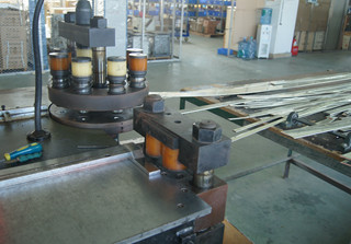 188金宝博剪板机